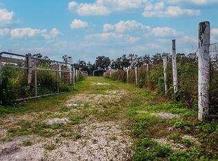 15830 N River Rd, Alva, FL 33920