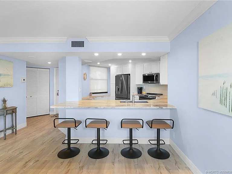 9550 S Ocean Dr #310 — Photo 6