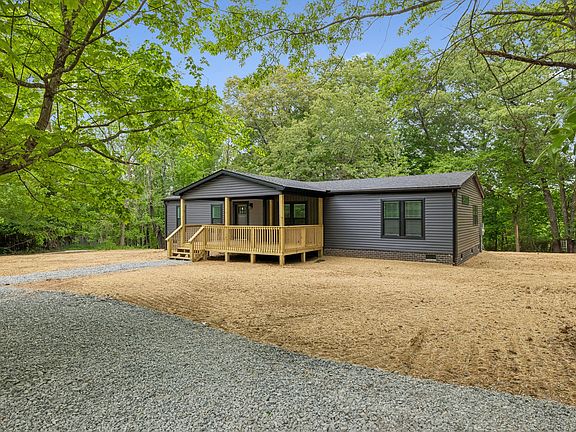 2nd image of 272 Portland Lake Rd