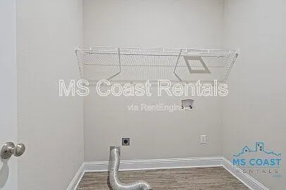 8712 Park Ridge Ct — Photo 28
