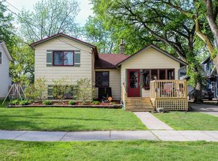 1340 7th Ave S, Fargo, ND 58103