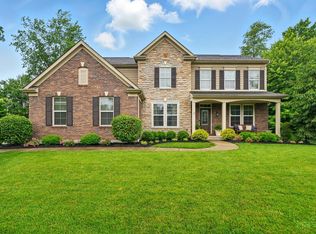 6849 Gray Wolf Dr, Maineville, OH 45039