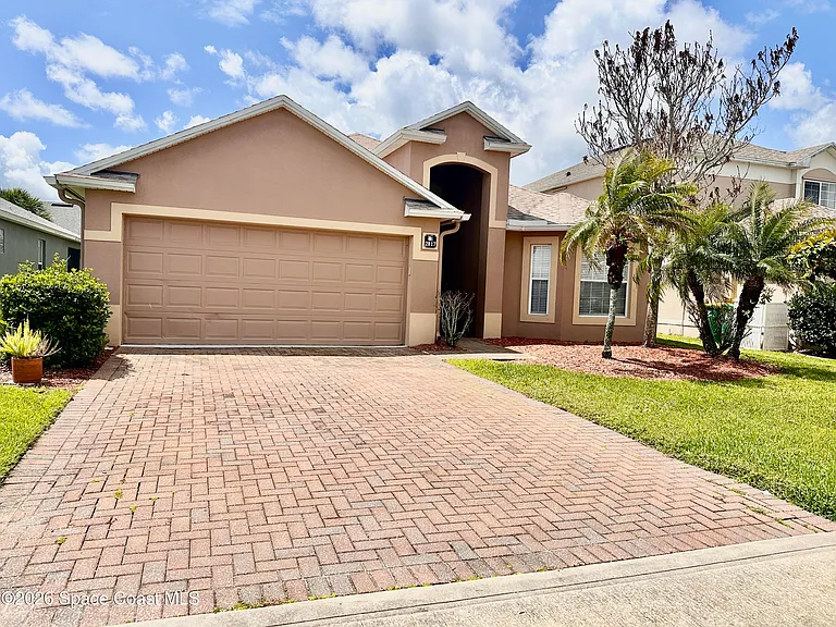2817 Mondavi Dr — Photo 2