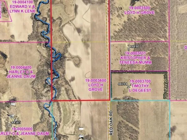 Red Oak Rd, Staples, MN 56479