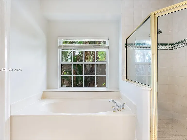 11859 Sanbourn Ct — Photo 32