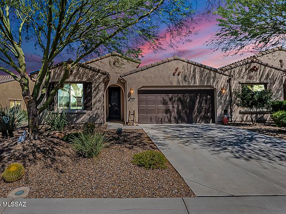 2nd image of 1082 N Broken Hills Dr
