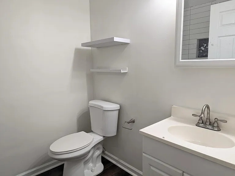 474 Rockwell St SW — Photo 13