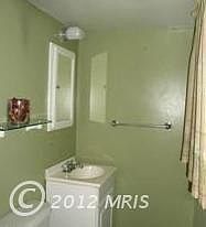 5th image of 11317 Mitscher St