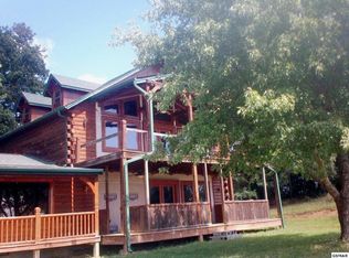 1430 Holbert Rd, Dandridge, TN 37725