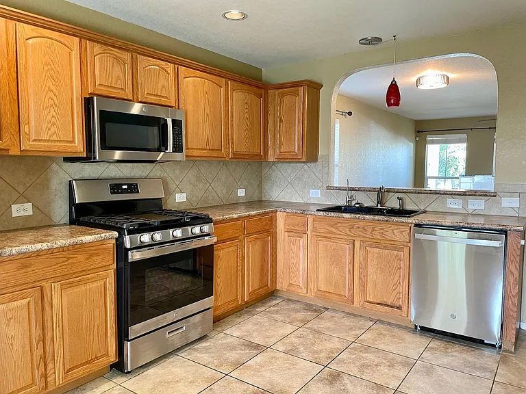 2878 Oakdell Trl — Photo 7