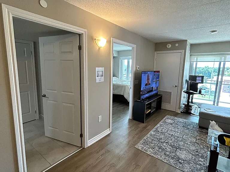 716 Main St E #512 — Photo 18