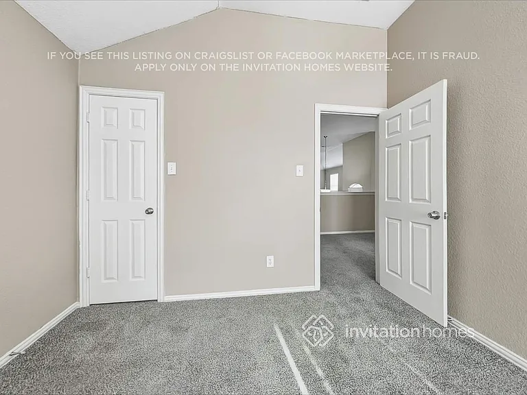 4000 Iris Ct — Photo 13