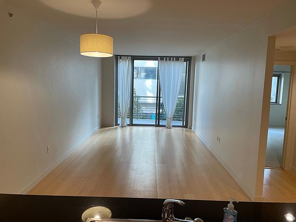 5th image of 333 1st St #406S