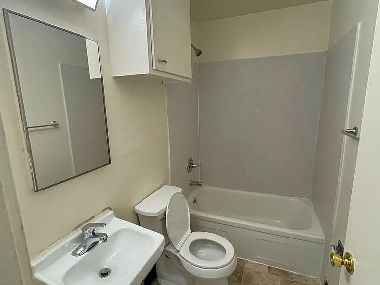 2420 Dwight Way #8 — Photo 7