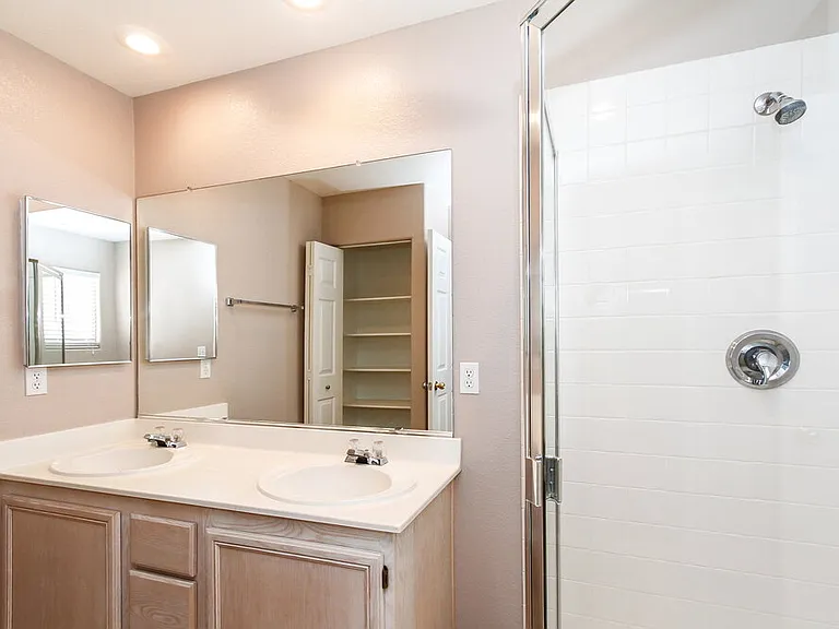 5450 Mercantile St — Photo 11