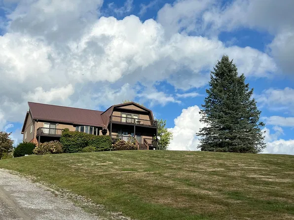 128 Goodwin Hill Rd, Morgantown, WV 26508