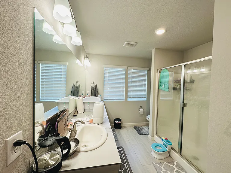 8201 SE Crabapple St — Photo 42