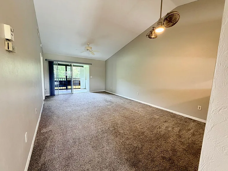13076 Cross Creek Ct #408 — Photo 7