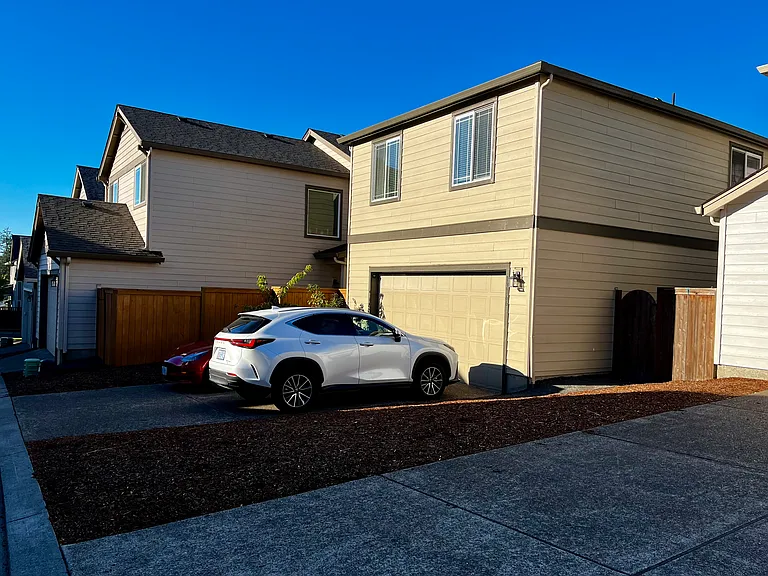 13166 SW Apple Grove Ter — Photo 19