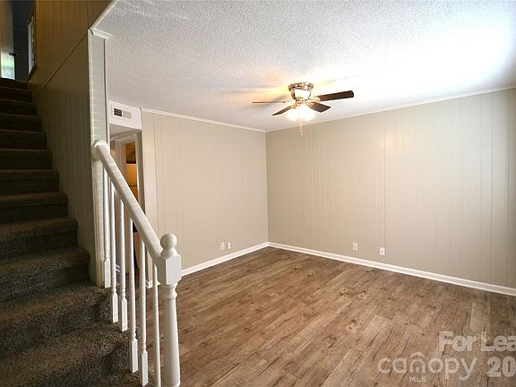 3rd image of 116 Church St