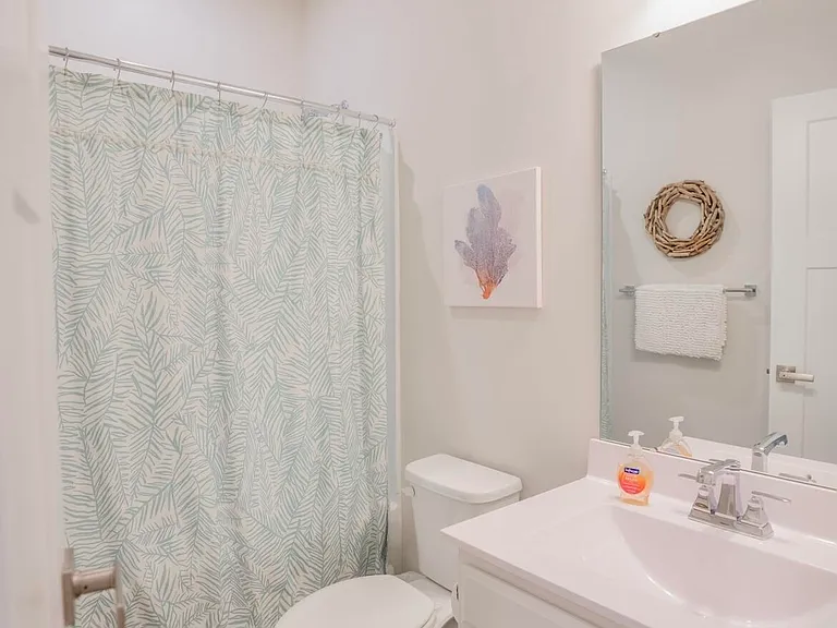 409 Fost Blvd — Photo 33
