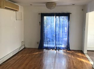 4247 156th St #2FL, Flushing, NY 11355