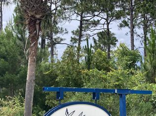 1600 Sandpiper Dr, Carrabelle, FL 32322