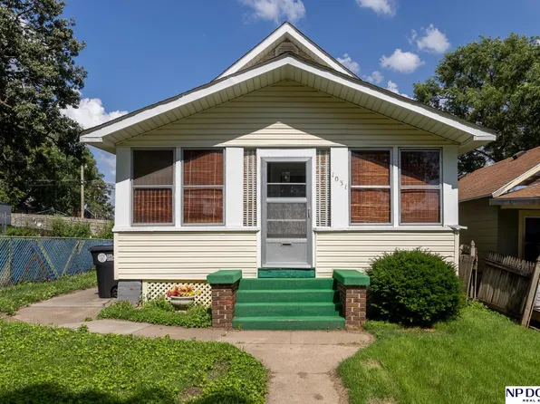 1031 S 22nd St, Omaha, NE 68108