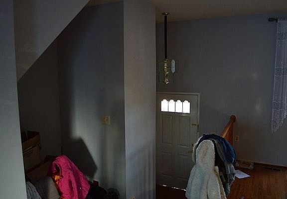 2nd image of 2395 Hunters Square Ct