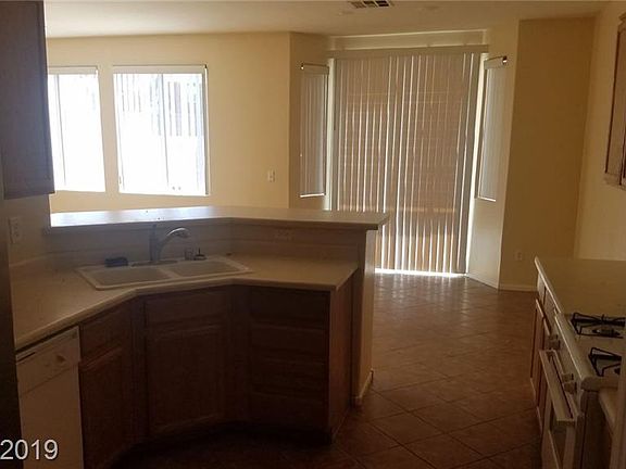 3rd image of 9409 Eagle River Ct