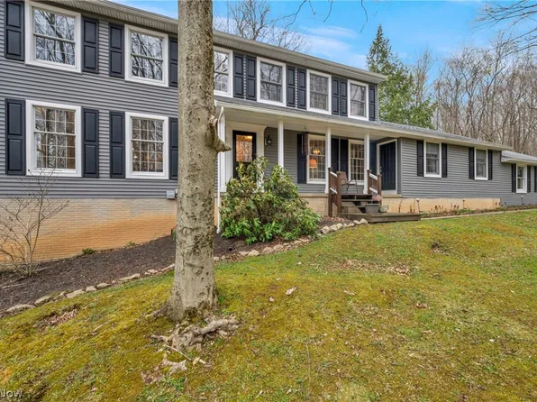 13160 Stoney Springs Dr, Chardon, OH 44024