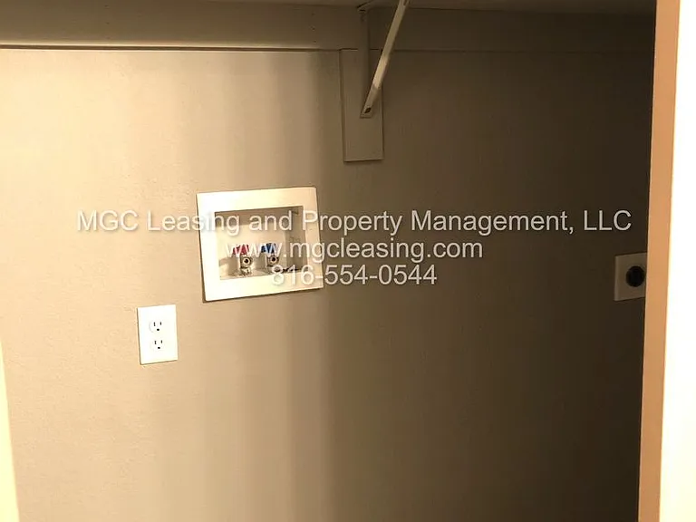 809 Garden Way #815 — Photo 6