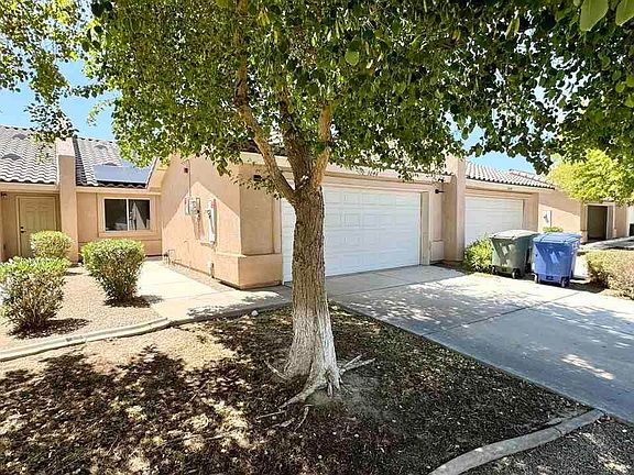 3rd image of 3046 S Brand Lee Way