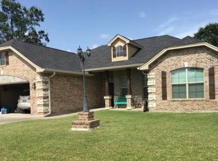 225 Tyler Dr, Orange, TX 77630