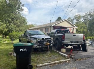 432 Old Allentown Rd, Wind Gap, PA 18091