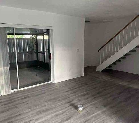 Additional Living Room