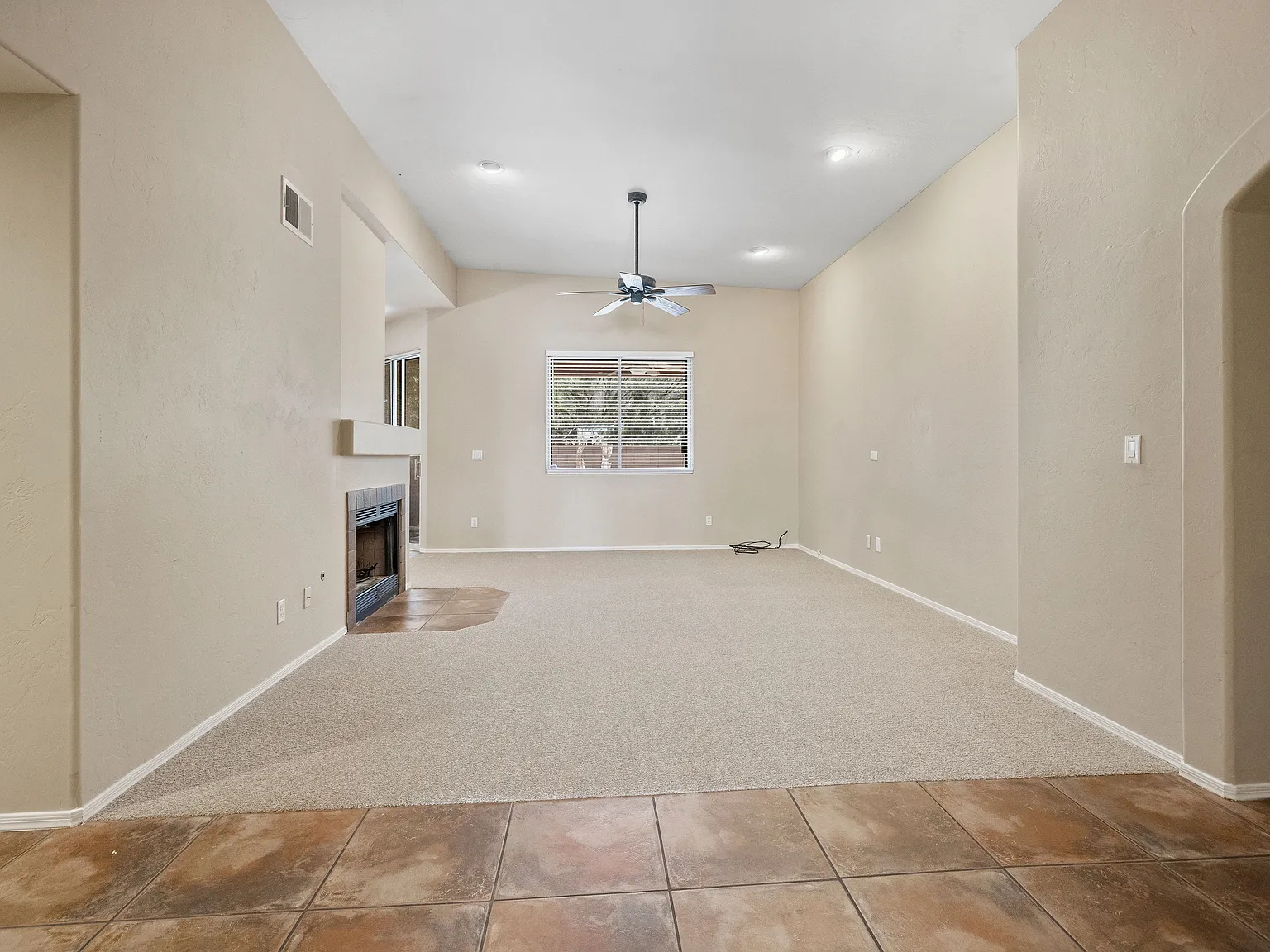 730 N. Northern Vista Place - 1 — Photo 4