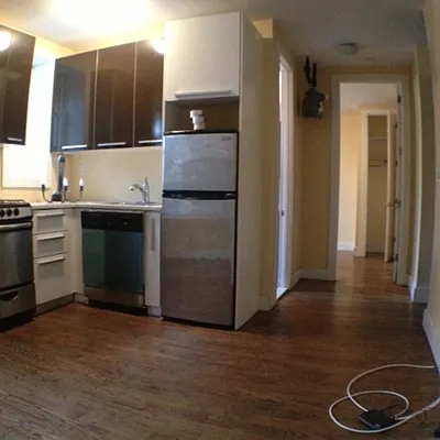 Rented by Sam Tabak | media 44