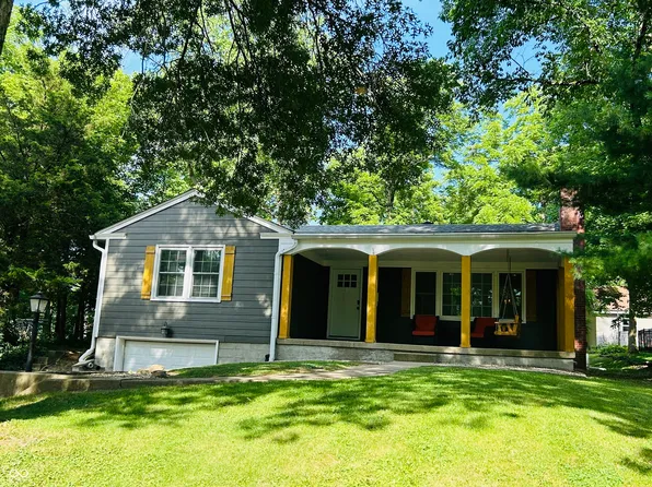 307 Greenwood Ave, Greencastle, IN 46135