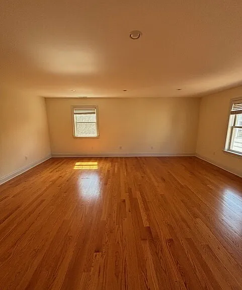 88 Maple Tree Ave #E — Photo 13