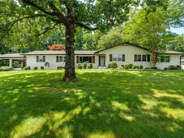 134 County Road 25, Riceville, TN 37370