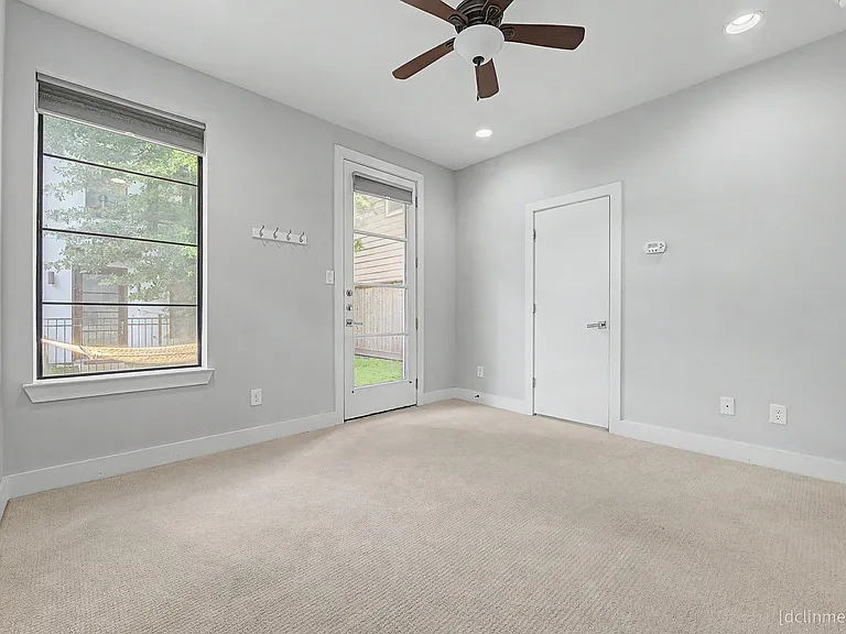 1705 Alamo St — Photo 9