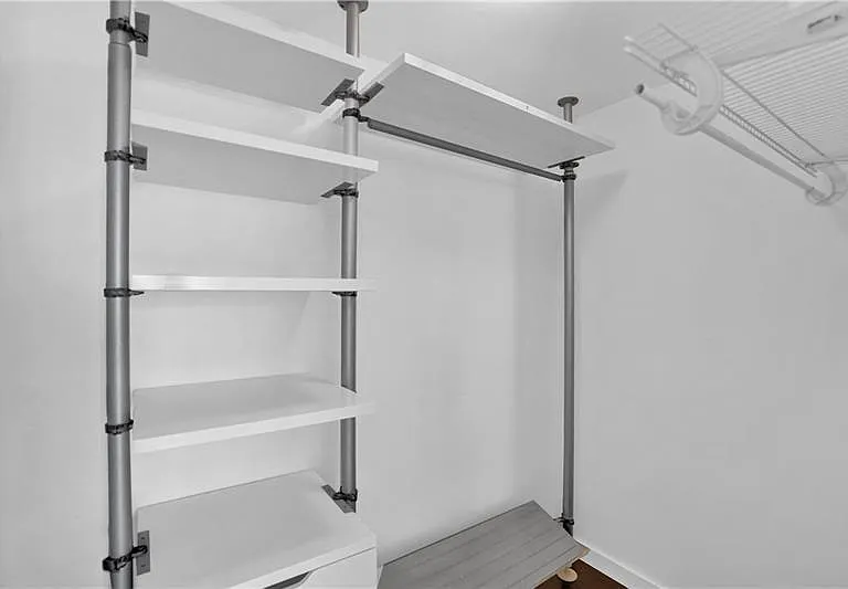 720 NE 62nd St #4 — Photo 12