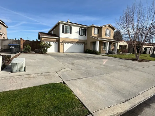 5928 W Whitley Ave, Visalia, CA 93291