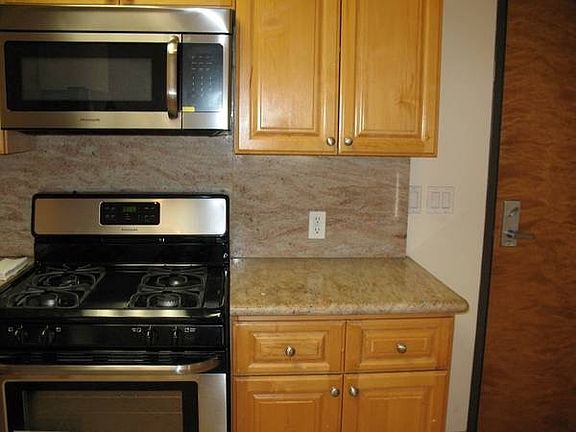 5th image of 316 S New Hampshire Ave APT 208