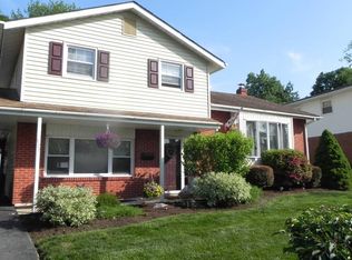 127 Rockrose Dr, Newark, DE 19711