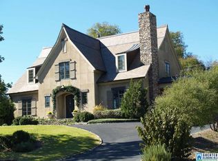 2208 Shades Crest Rd, Vestavia Hills, AL 35216