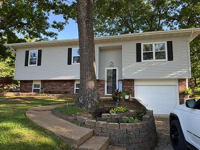 1st image of 2402 Lambe Avenue