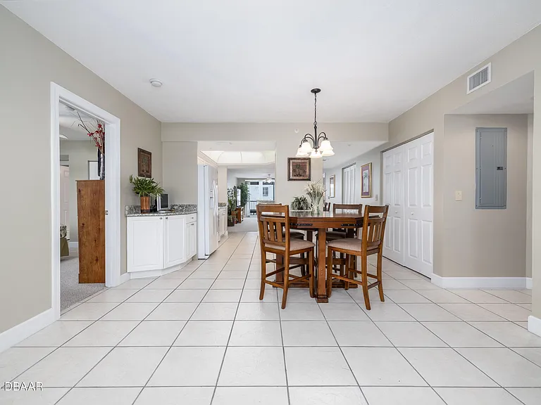 2055 Atlantic Ave #710 — Photo 3