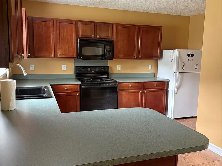 3327 Buckvalley Dr — Photo 4